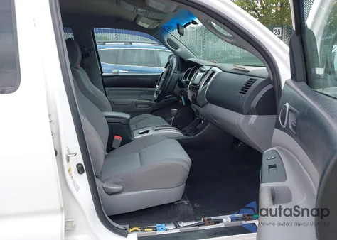 2015 Toyota Tacoma Base V6 from USA, damaged, VIN 3TMLU4EN3FM178360